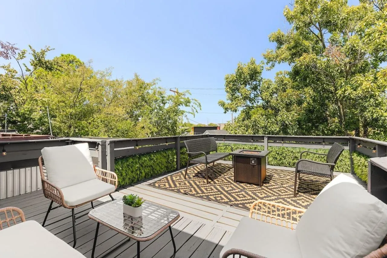 Holiday home Modern Home With Rooftop Deck Walk To Coffee Restaurants Brewery Nashville
