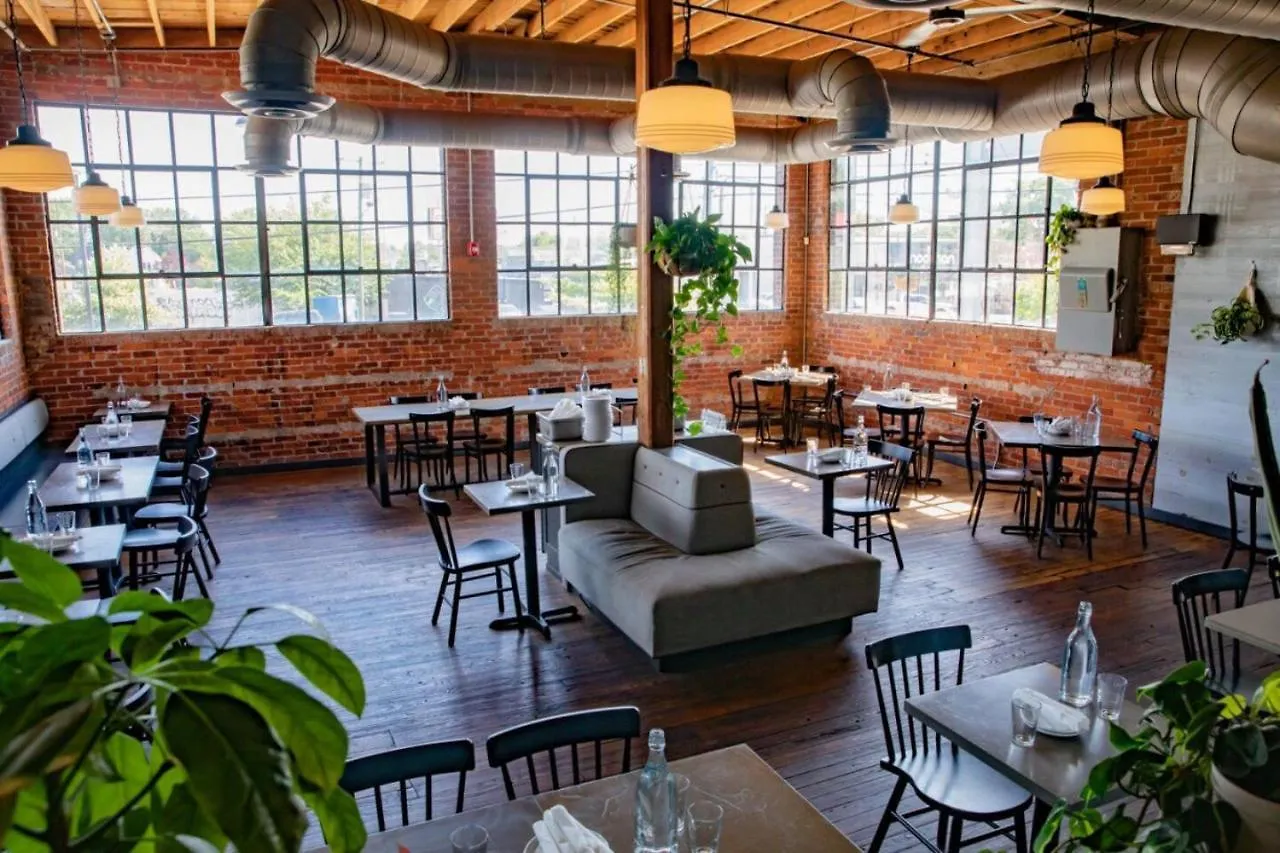 Holiday home Modern Home With Rooftop Deck Walk To Coffee Restaurants Brewery Nashville