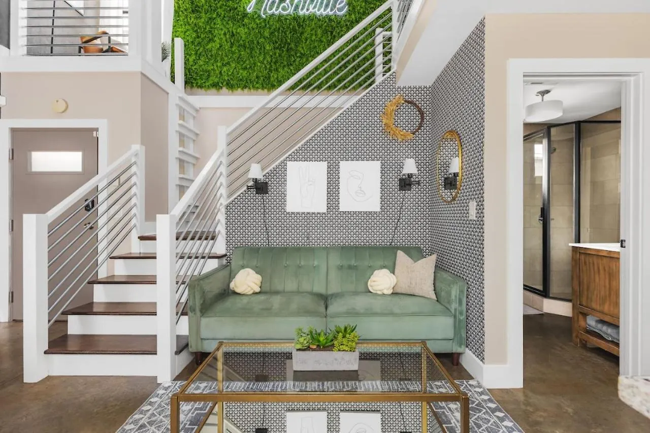 Holiday home Modern Home With Rooftop Deck Walk To Coffee Restaurants Brewery Nashville United States